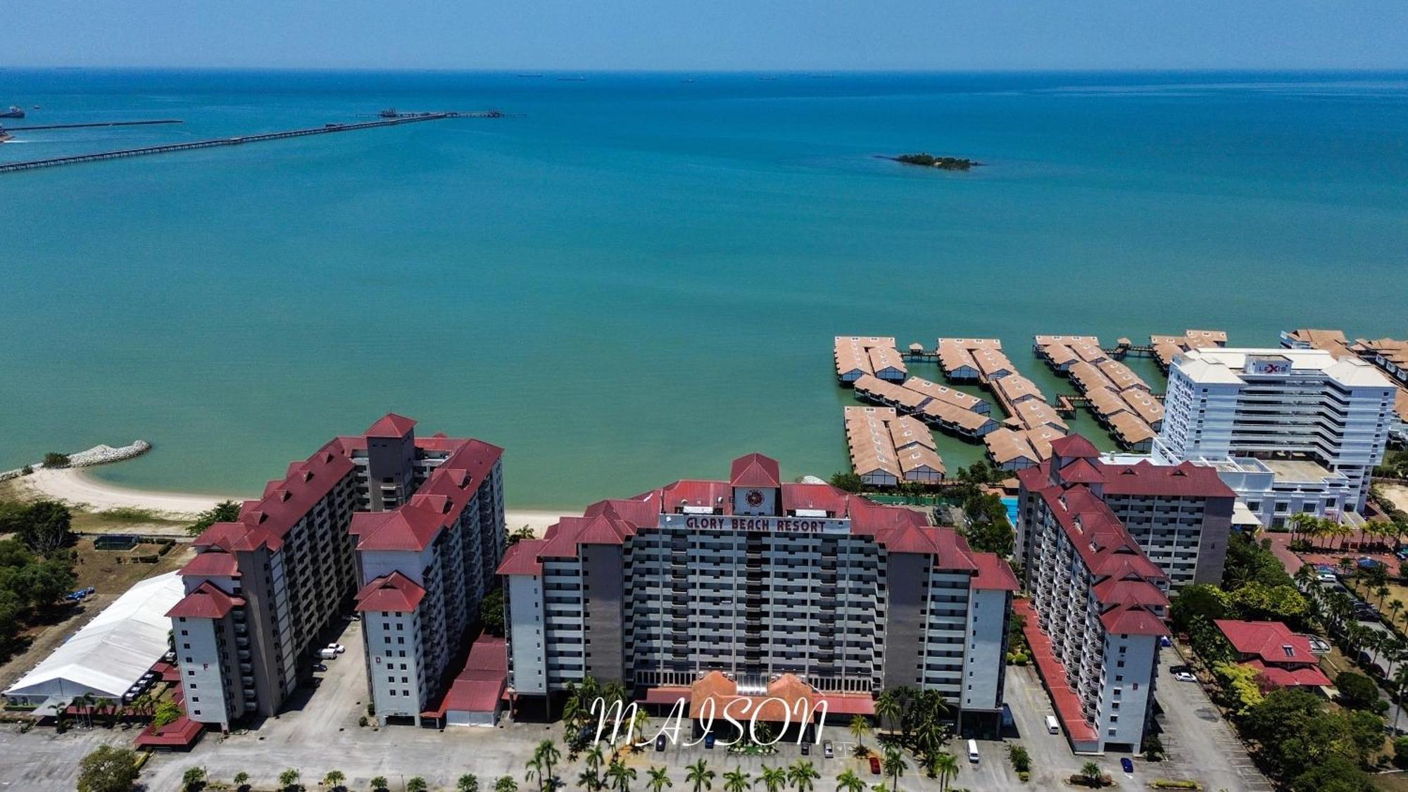Aparthotel Maison Seaview 4*