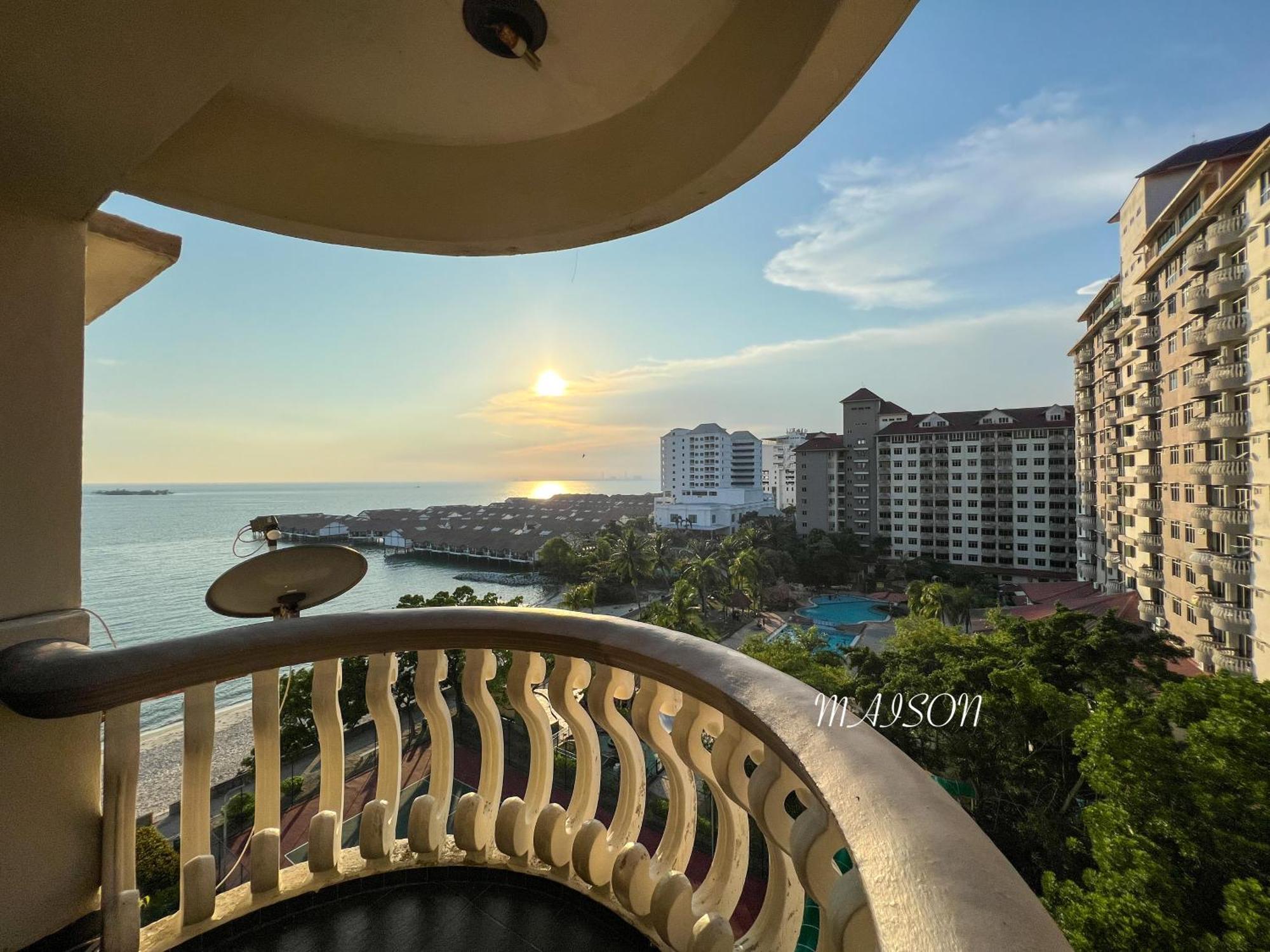 Maison Seaview Aparthotel
