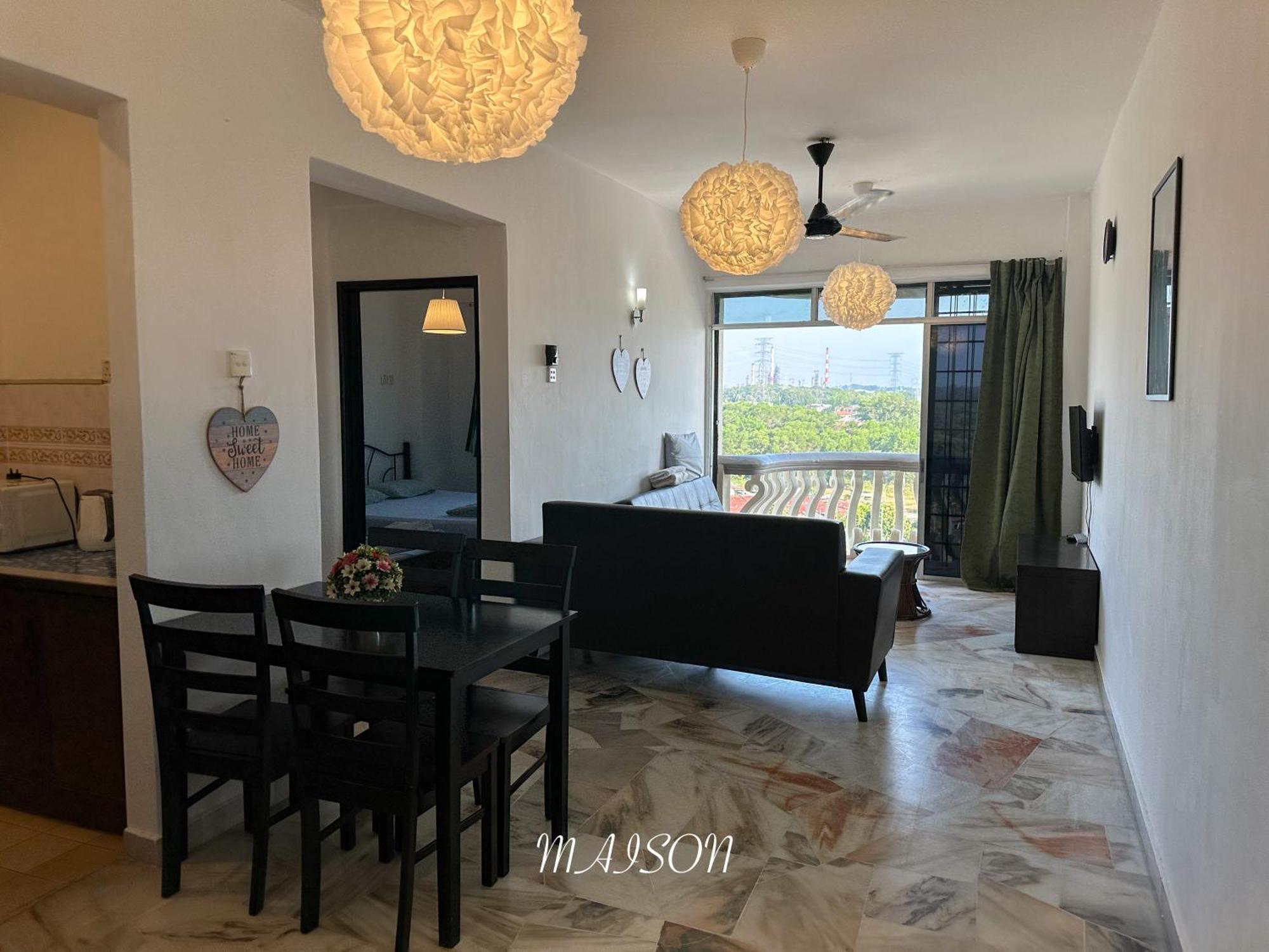 Maison Seaview Aparthotel